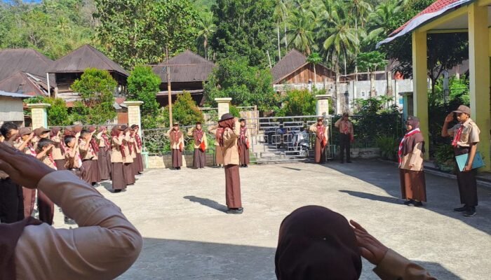 Pramuka Gudep 04.031-04.032 SMP Muhammadiyah Silungkang Gelar Aksi Sosial Goro Bersama Harpram ke.64
